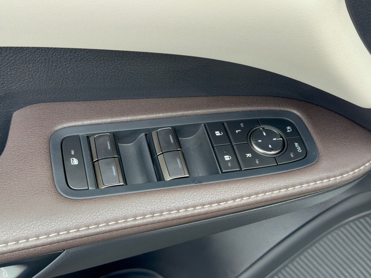 New 2026 Lexus RX 350 AWD image 15