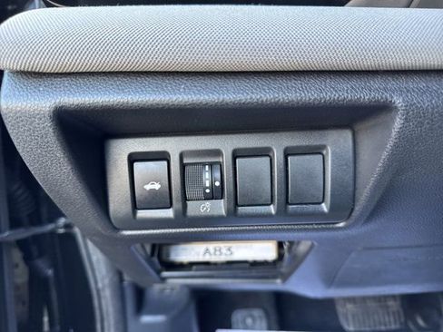 Used 2025 Subaru Legacy Premium image 22