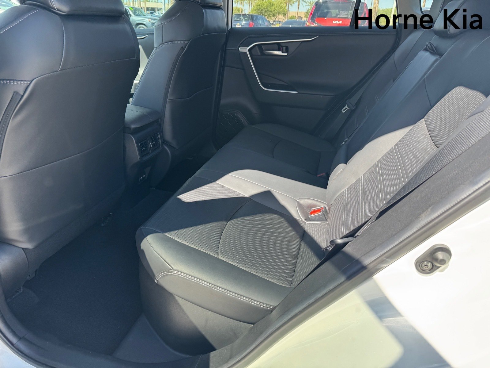 Used 2021 Toyota RAV4 Limited AWD/4WD image 13
