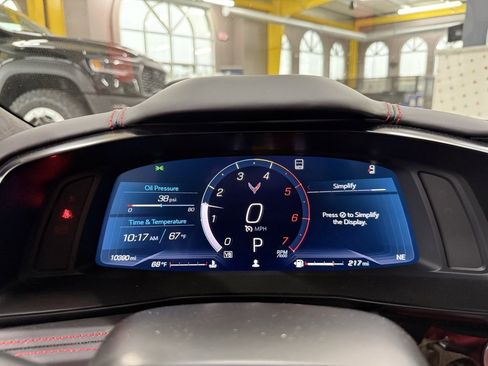 Used 2022 Chevrolet Corvette Stingray Premium Cpe w/ Z51 Performance Package image 16