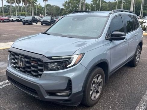 Certified 2023 Honda Passport TrailSport image 1