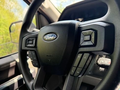 Used 2018 Ford F150 XL w/ Equipment Group 101A Mid AWD/4WD image 28