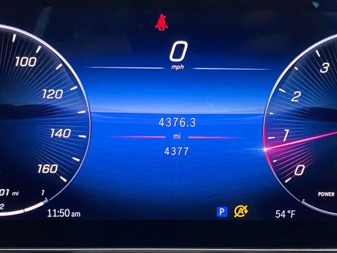 Used 2024 Mercedes-Benz GLC 300 4MATIC image 20