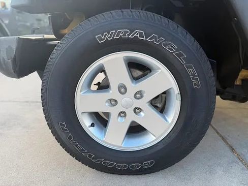 Used 2014 Jeep Wrangler Unlimited Sport w/ Quick Order Package 24S image 11