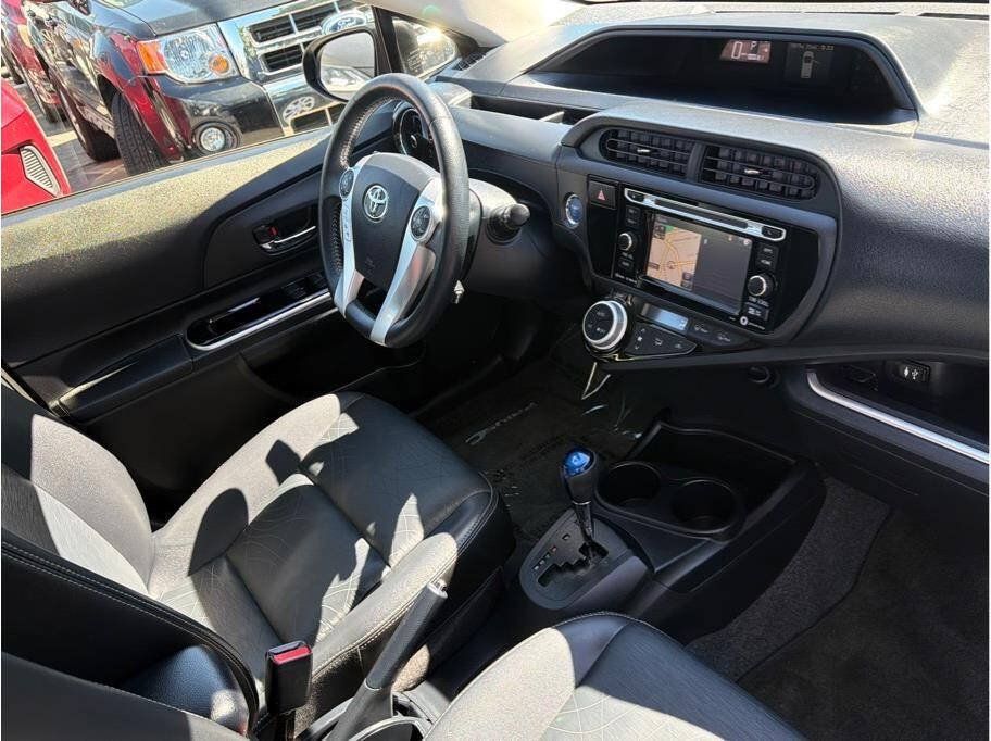Used 2016 Toyota Prius C Four FWD image 6