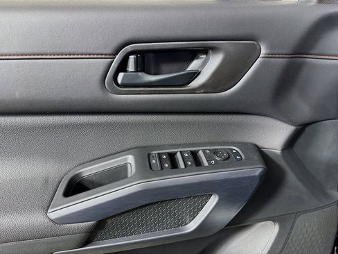 New 2026 Nissan Pathfinder Rock Creek AWD/4WD image 17