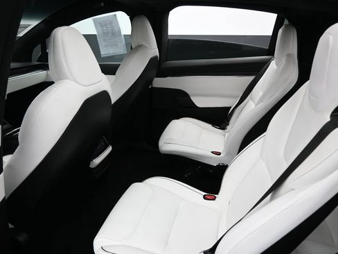 Used 2022 Tesla Model X Plaid AWD/4WD image 24