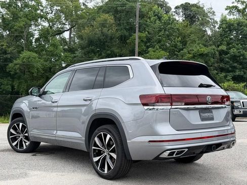 Used 2024 Volkswagen Atlas SEL Premium R-Line AWD/4WD image 6