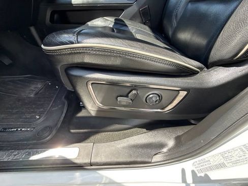 Used 2023 RAM 1500 Limited AWD/4WD image 6