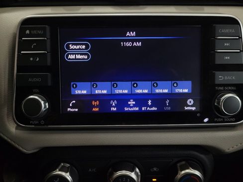 Used 2021 Nissan Versa SV image 25