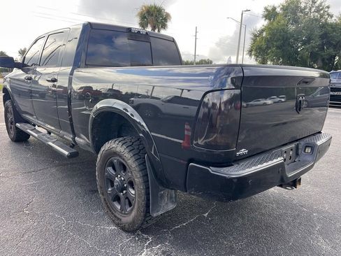 Used 2018 RAM 2500 Laramie w/ Sport Appearance Group AWD/4WD image 3