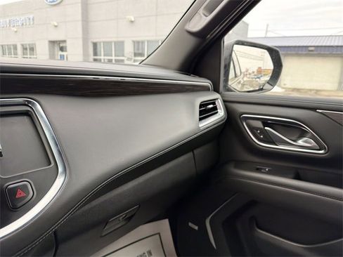 Used 2024 Chevrolet Tahoe Z71 image 24