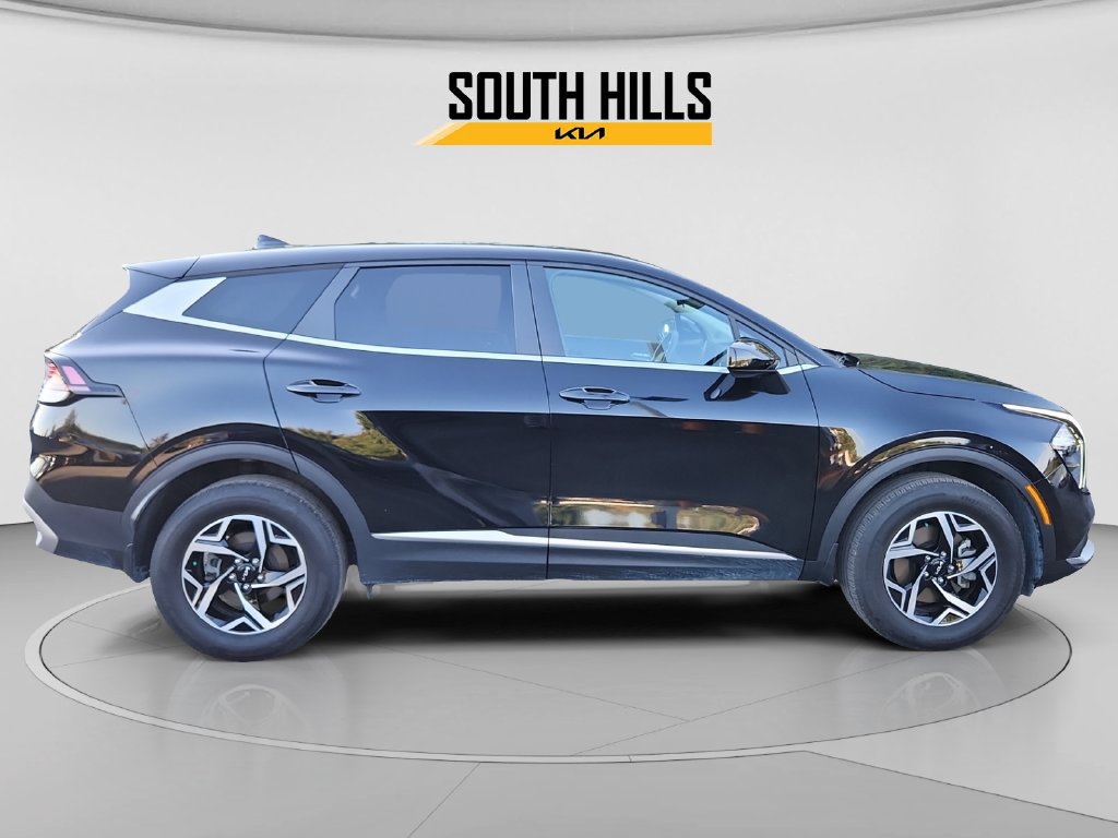 Certified 2023 Kia Sportage LX AWD/4WD image 6