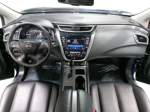Used 2023 Nissan Murano SV image 9