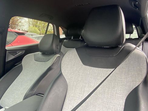 Used 2023 Volkswagen ID.4 Pro image 17