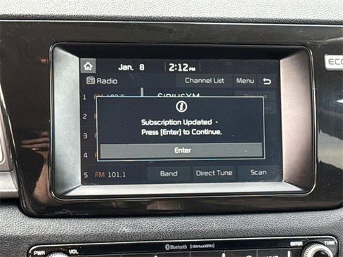 Used 2019 Kia Niro LX image 19