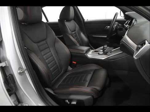 Used 2021 BMW 330e xDrive w/ Premium Package AWD/4WD image 20