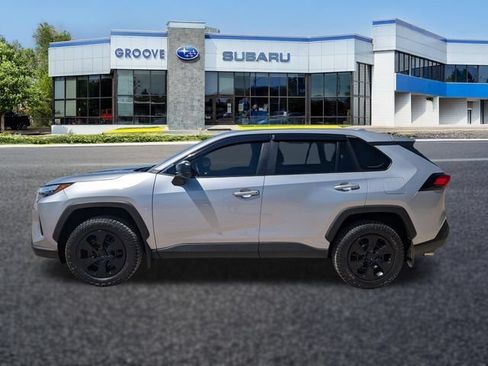 Used 2025 Toyota RAV4 LE AWD/4WD image 2