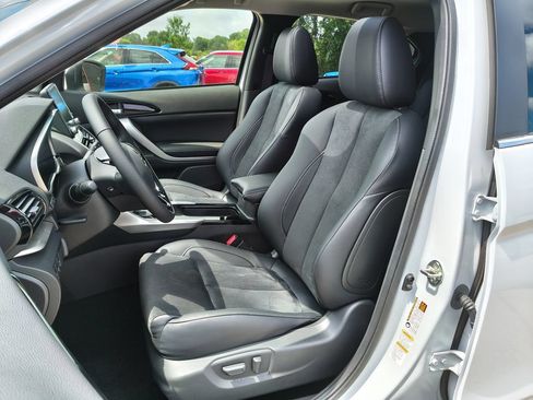 New 2026 Mitsubishi Eclipse Cross SE AWD/4WD image 7