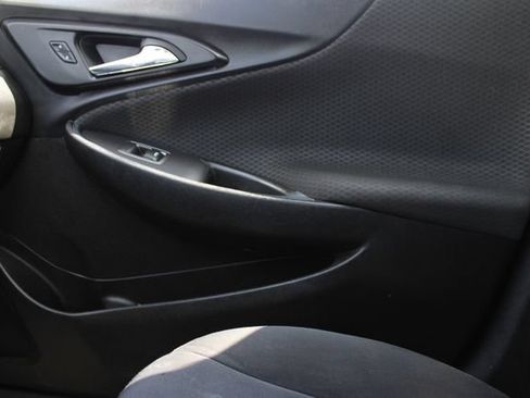 Used 2016 Chevrolet Malibu LT FWD image 15