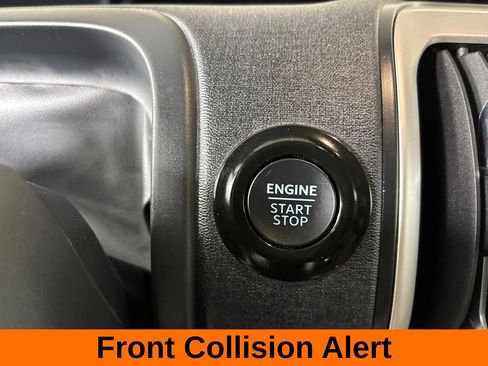Used 2025 Ford Expedition Active AWD/4WD image 16