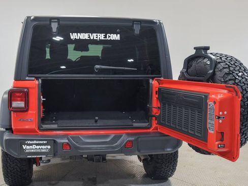 Used 2025 Jeep Wrangler Unlimited Sport S 4xe AWD/4WD image 10