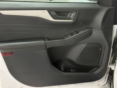 Certified 2022 Ford Escape S FWD image 15