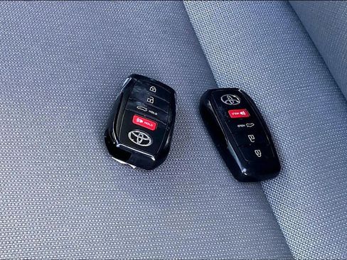 Certified 2025 Toyota Camry LE w/ Convenience Package FWD image 14