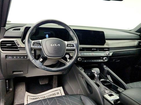 Used 2023 Kia Telluride EX X-Line image 11
