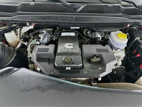 Used 2023 RAM 3500 Laramie image 32