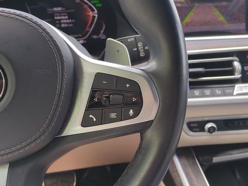 Used 2021 BMW X7 xDrive40i w/ M Sport Package image 25