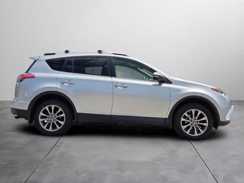 Used 2016 Toyota RAV4 Limited AWD/4WD image 5