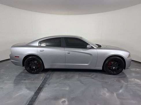 Used 2013 Dodge Charger Police RWD image 4