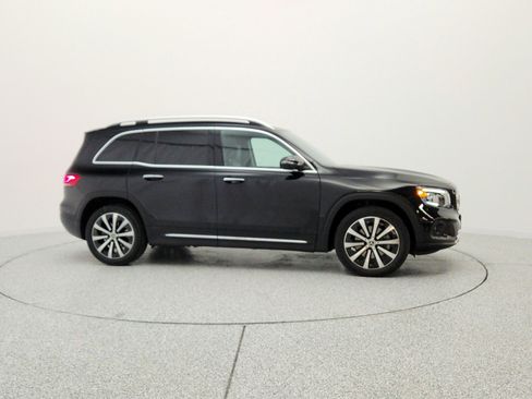 Certified 2022 Mercedes-Benz GLB 250 image 4