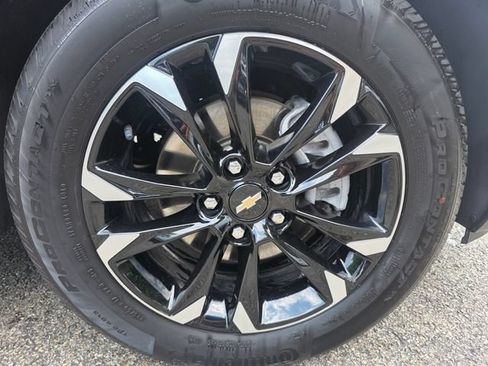 Used 2023 Chevrolet TrailBlazer LT FWD image 7
