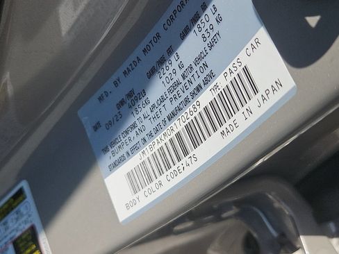 Used 2024 MAZDA MAZDA3 s FWD image 14