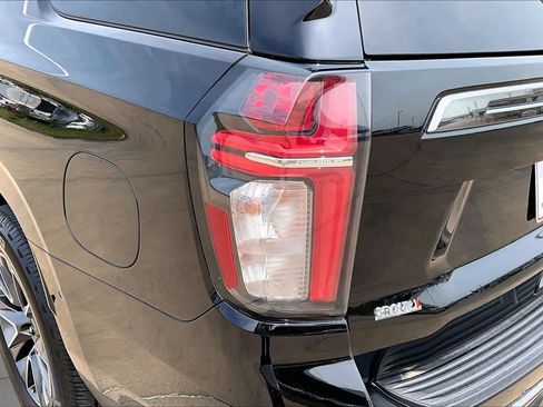 Used 2021 Chevrolet Tahoe Z71 AWD/4WD image 29