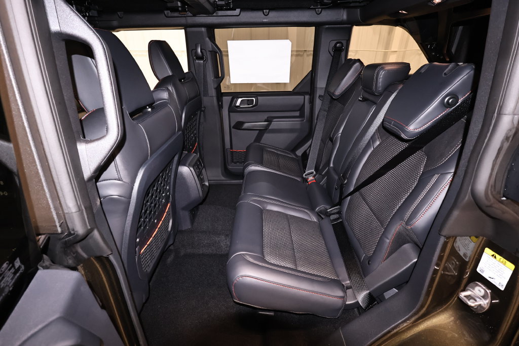 New 2026 Ford Bronco Raptor AWD/4WD image 13