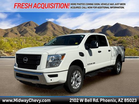 Used 2024 Nissan Titan SV w/ SV Convenience Package AWD/4WD image 1
