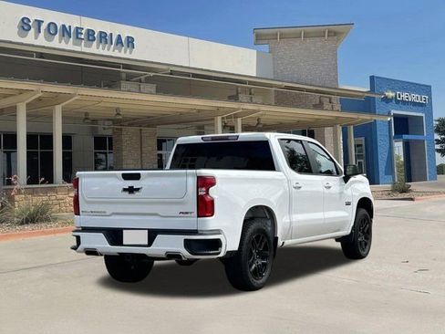 Used 2023 Chevrolet Silverado 1500 RST w/ Z71 Off-Road Package image 4