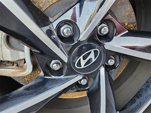 Used 2024 Hyundai Sonata SEL w/ Convenience Package image 14