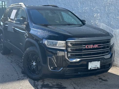 Used 2023 GMC Acadia AT4 image 2