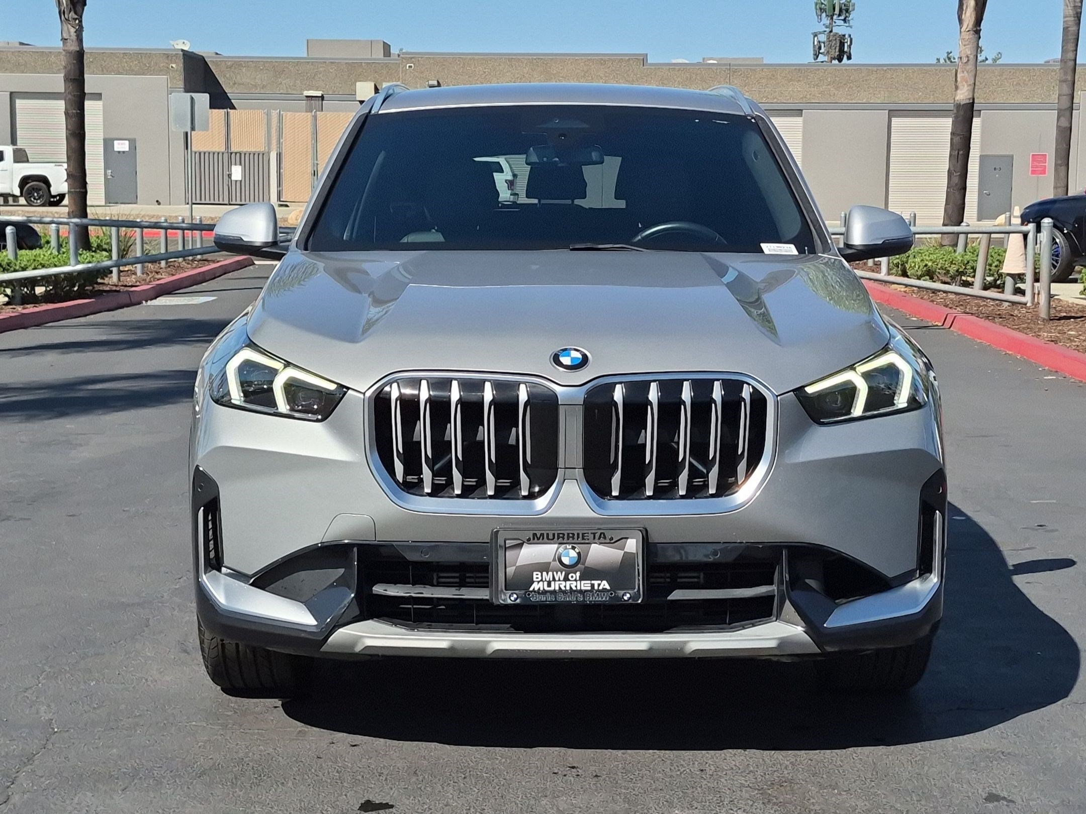 Certified 2023 BMW X1 xDrive28i w/ Convenience Package AWD/4WD image 3