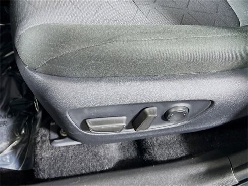 Certified 2025 Toyota RAV4 XLE image 17