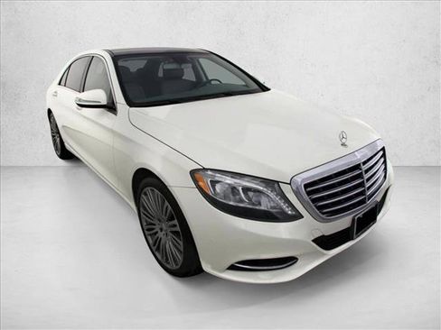 Used 2016 Mercedes-Benz S 550 Sedan image 3
