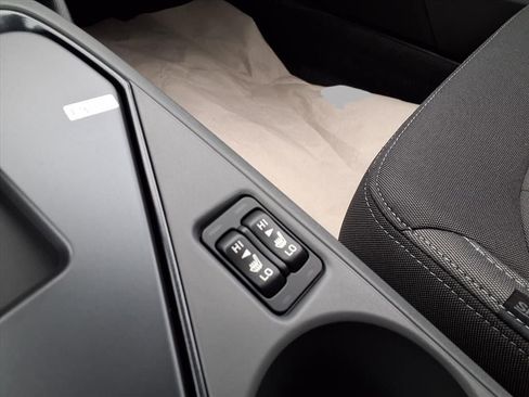 New 2026 Subaru Crosstrek 2.0i Premium image 6