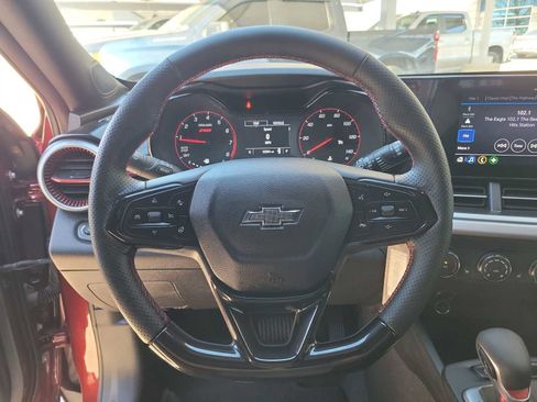 Used 2024 Chevrolet Trax RS w/ Driver Confidence Package image 15