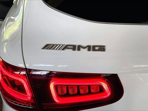 Used 2021 Mercedes-Benz GLC 43 AMG 4MATIC image 9