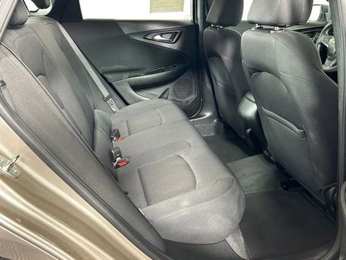 Used 2024 Chevrolet Malibu LS FWD image 11