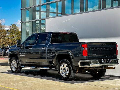 Used 2020 Chevrolet Silverado 2500 LTZ w/ Safety Package image 7